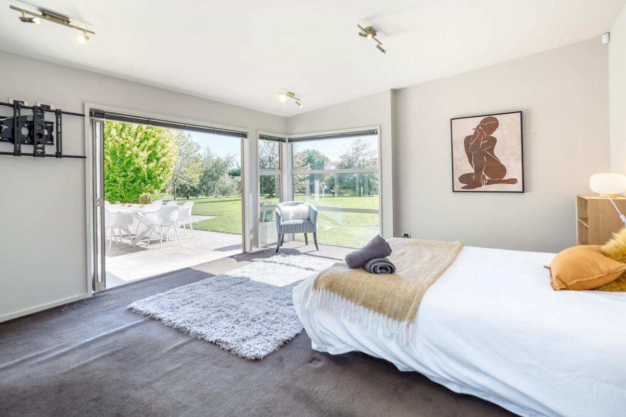 Paradise On Campbell Martinborough Exteriér fotografie